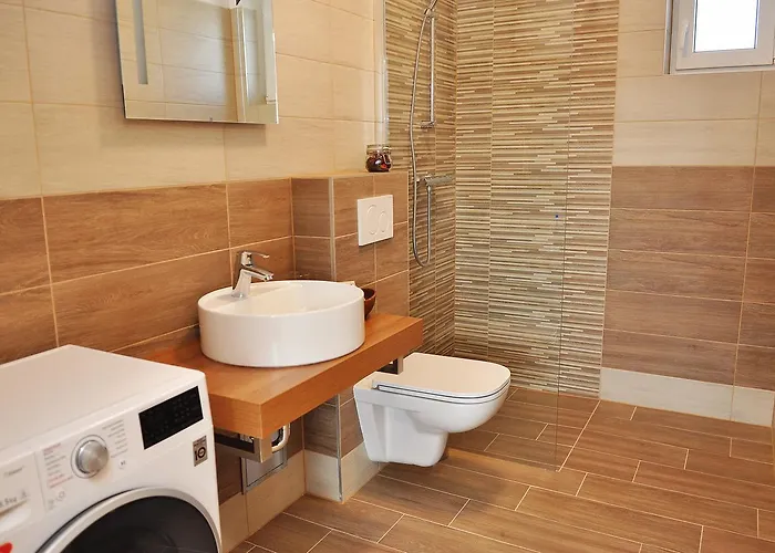 Guest house Apartmany Pritluky Pritluky