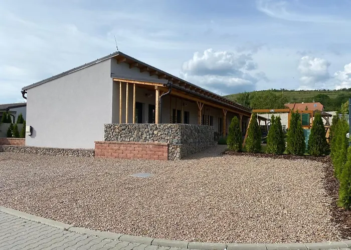 Apartmany Pritluky Guest house